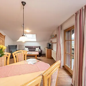 Apartment Arkadia